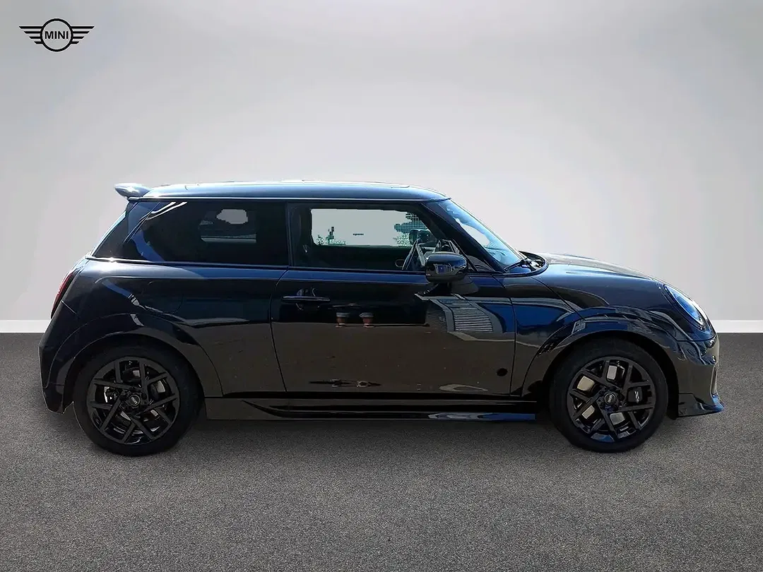 MINI Cooper S JCW Trim - Thumbnail 3