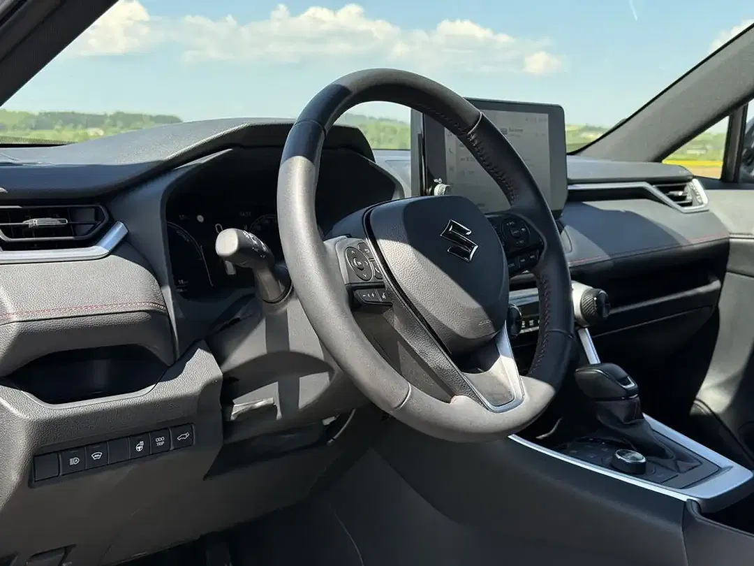 Suzuki Across CVT - Thumbnail 5