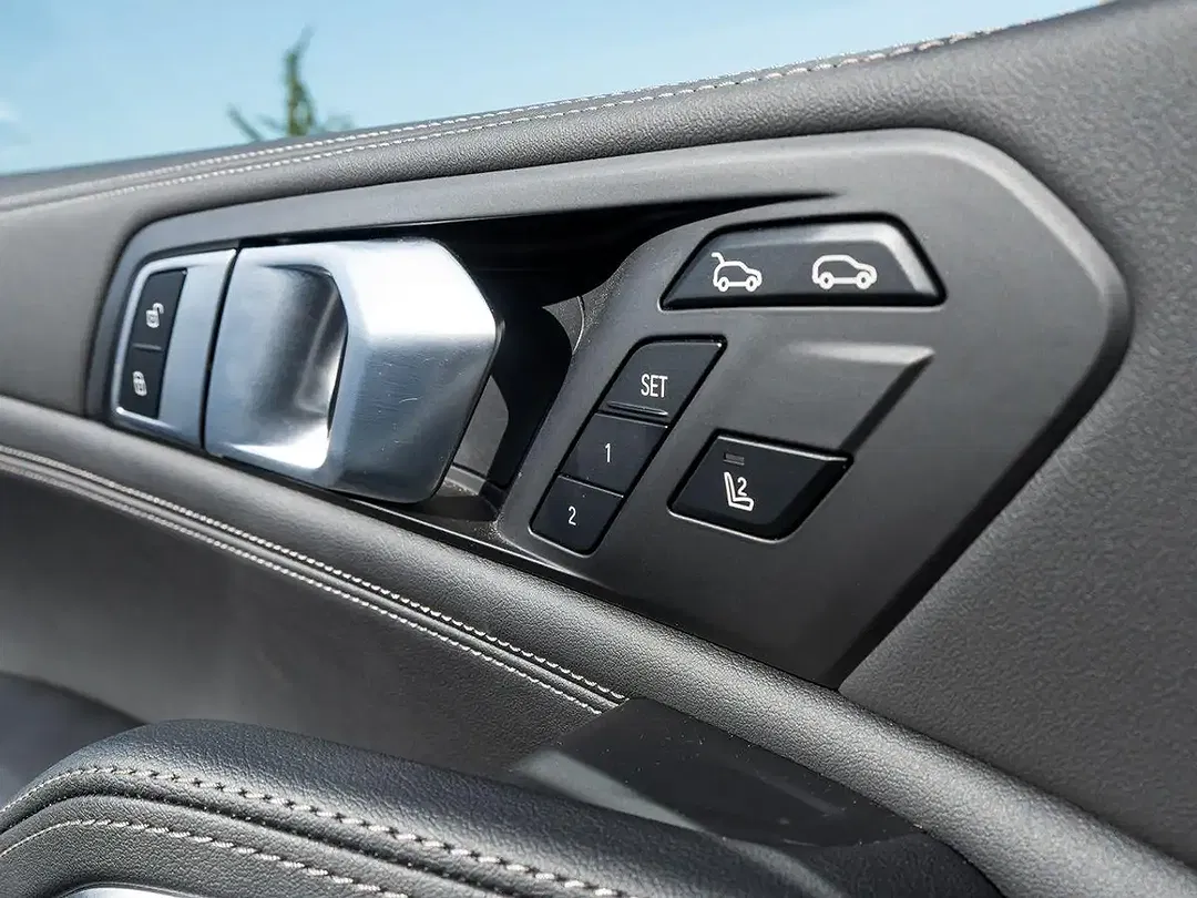 BMW X6 xDrive - Thumbnail 10
