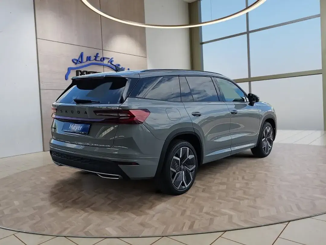 Skoda Kodiaq 2.0 TDI Sportline - Thumbnail 8