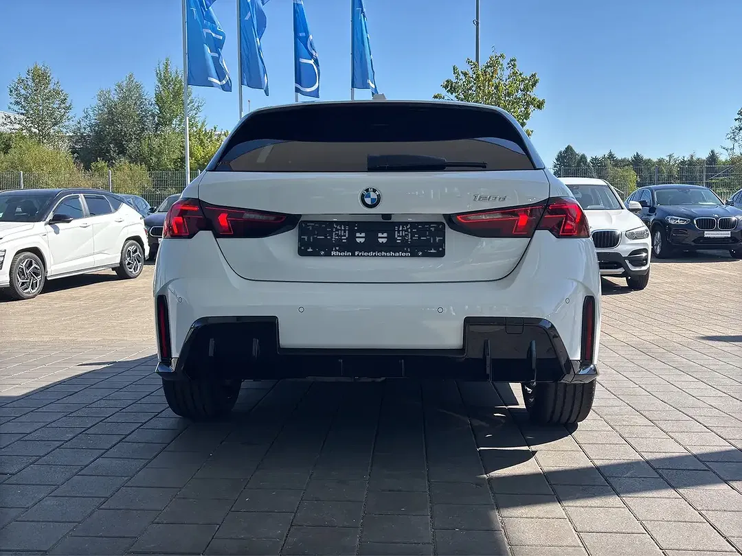 BMW 120 M Sport - Thumbnail 4