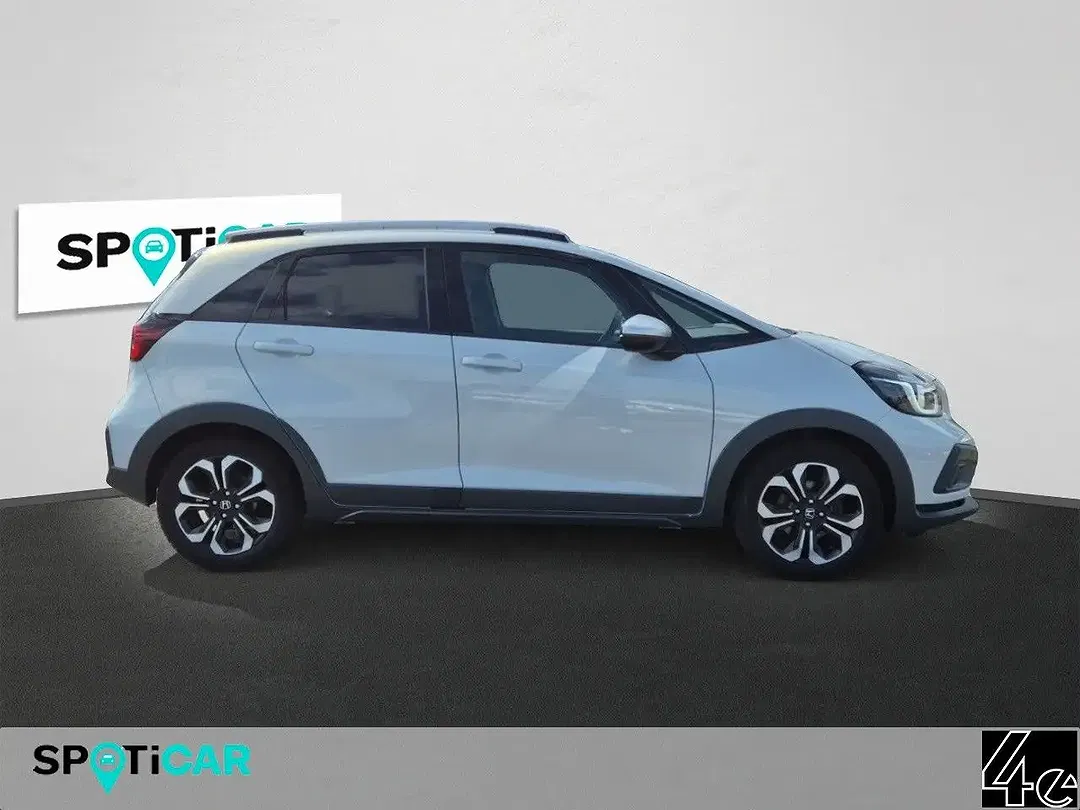 Honda Jazz 1.5 i-MMD Hybrid Crosstar Executive - Thumbnail 4