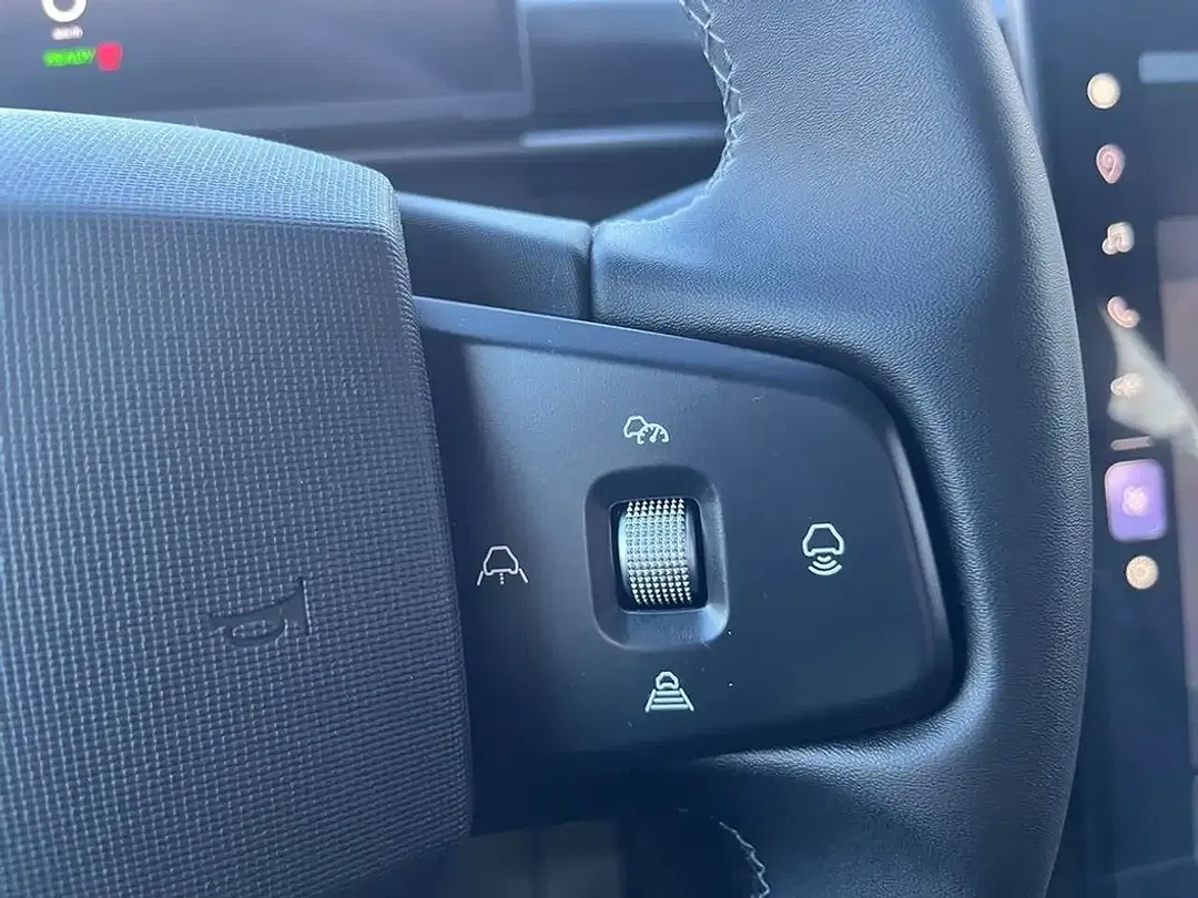 Fisker Ocean 113 kWh One - Thumbnail 7