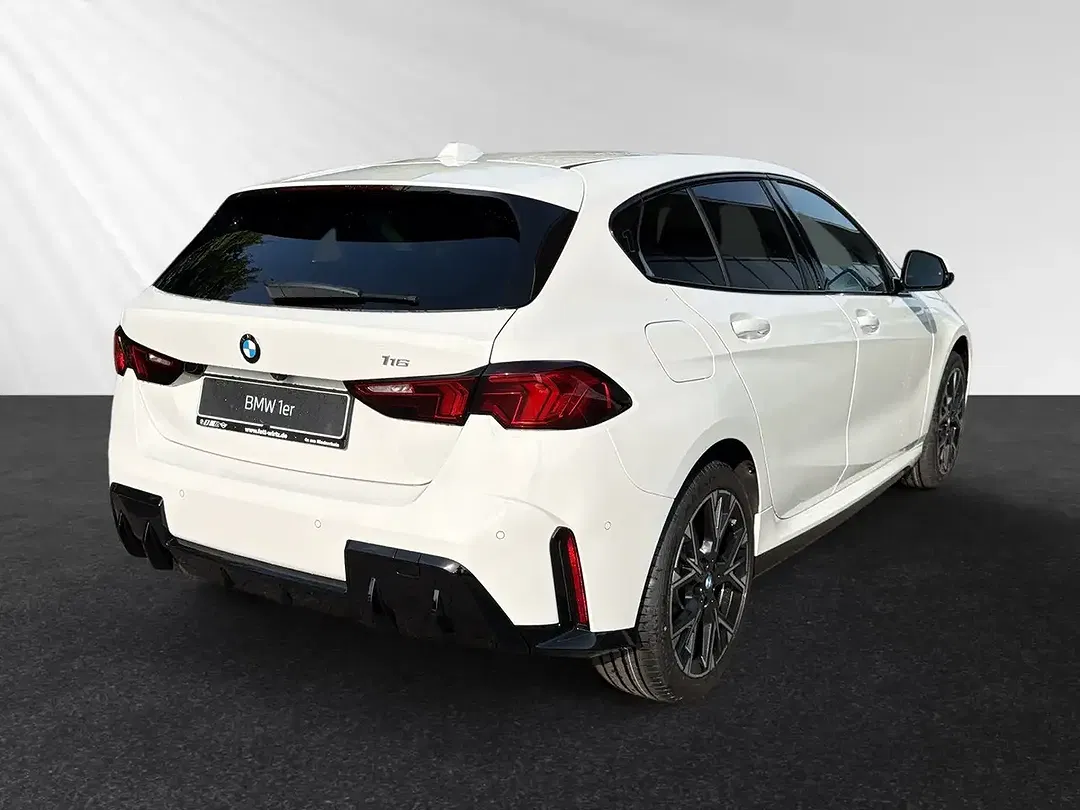 BMW 116 M Sport - Thumbnail 3
