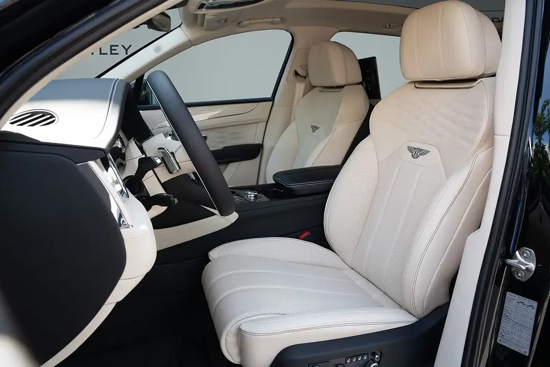 Bentley Bentayga 4.0 V8 EWB Azure - Thumbnail 12