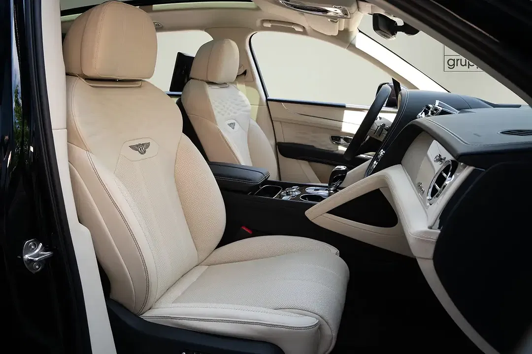 Bentley Bentayga 4.0 V8 EWB Azure - Thumbnail 13