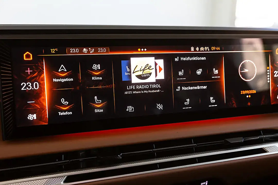 DS Automobiles N°8 - Thumbnail 8