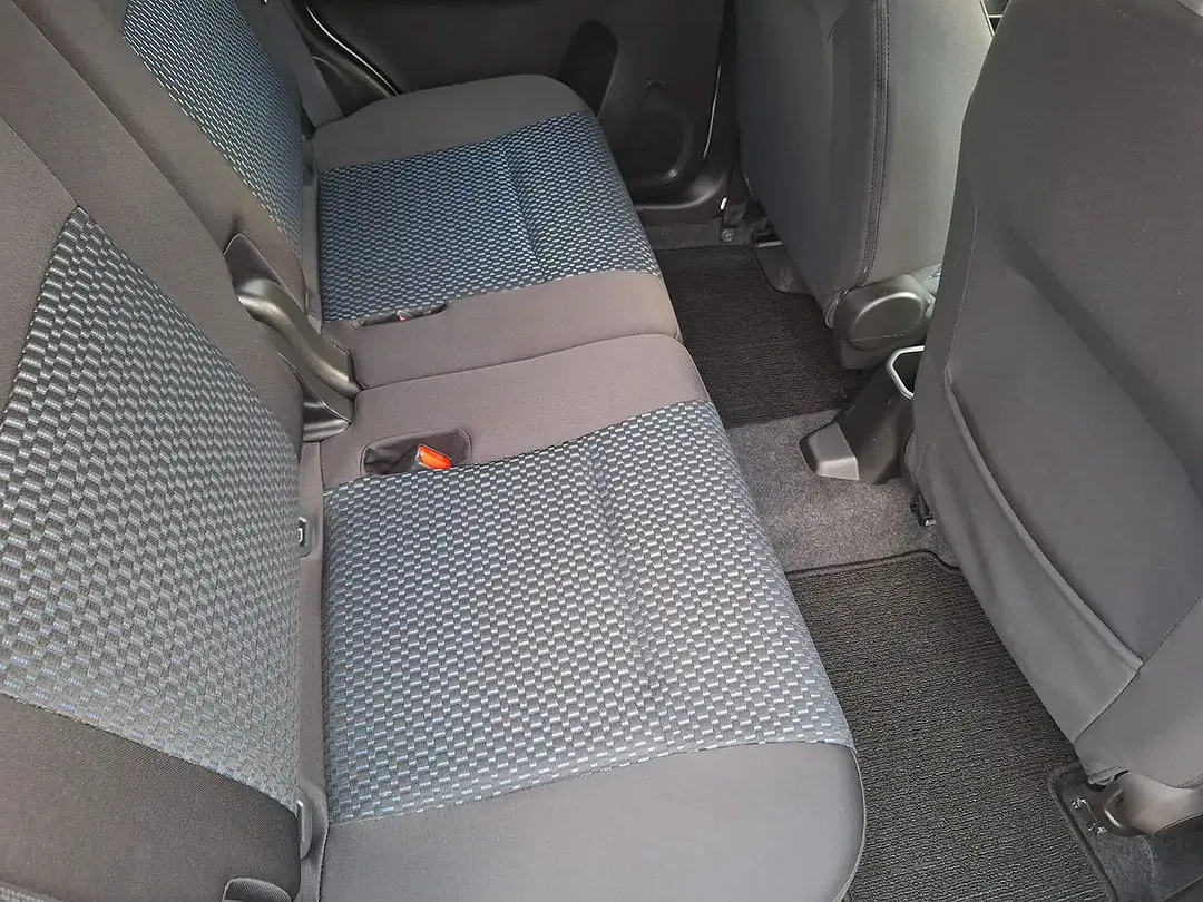 Suzuki Ignis Hybrid 1.2 Dualjet CVT - Thumbnail 13