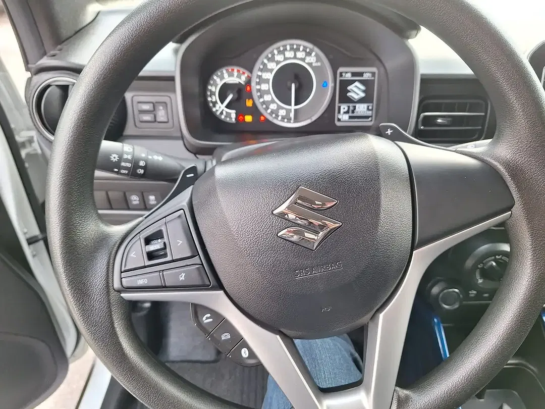 Suzuki Ignis Hybrid 1.2 Dualjet CVT - Thumbnail 8