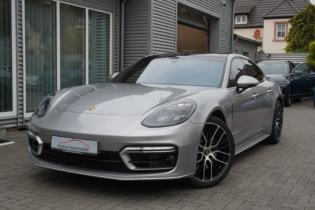 Porsche Panamera E-Hybrid 4 Sport Design - Afbeelding 1