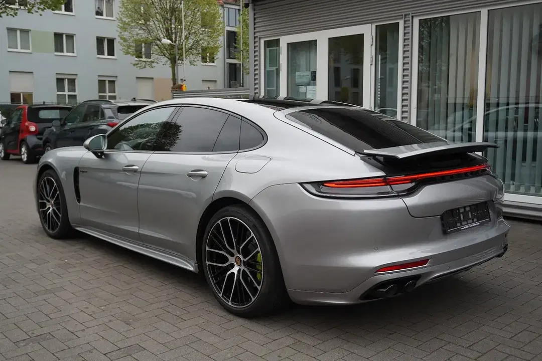 Porsche Panamera E-Hybrid 4 Sport Design - Thumbnail 11