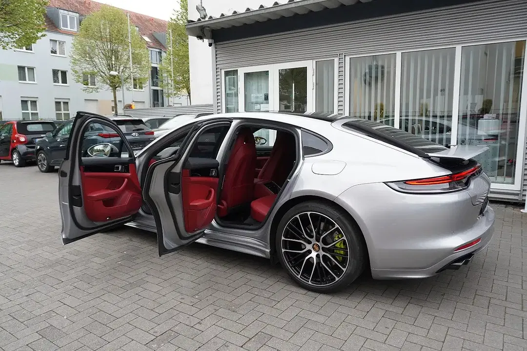 Porsche Panamera E-Hybrid 4 Sport Design - Thumbnail 12