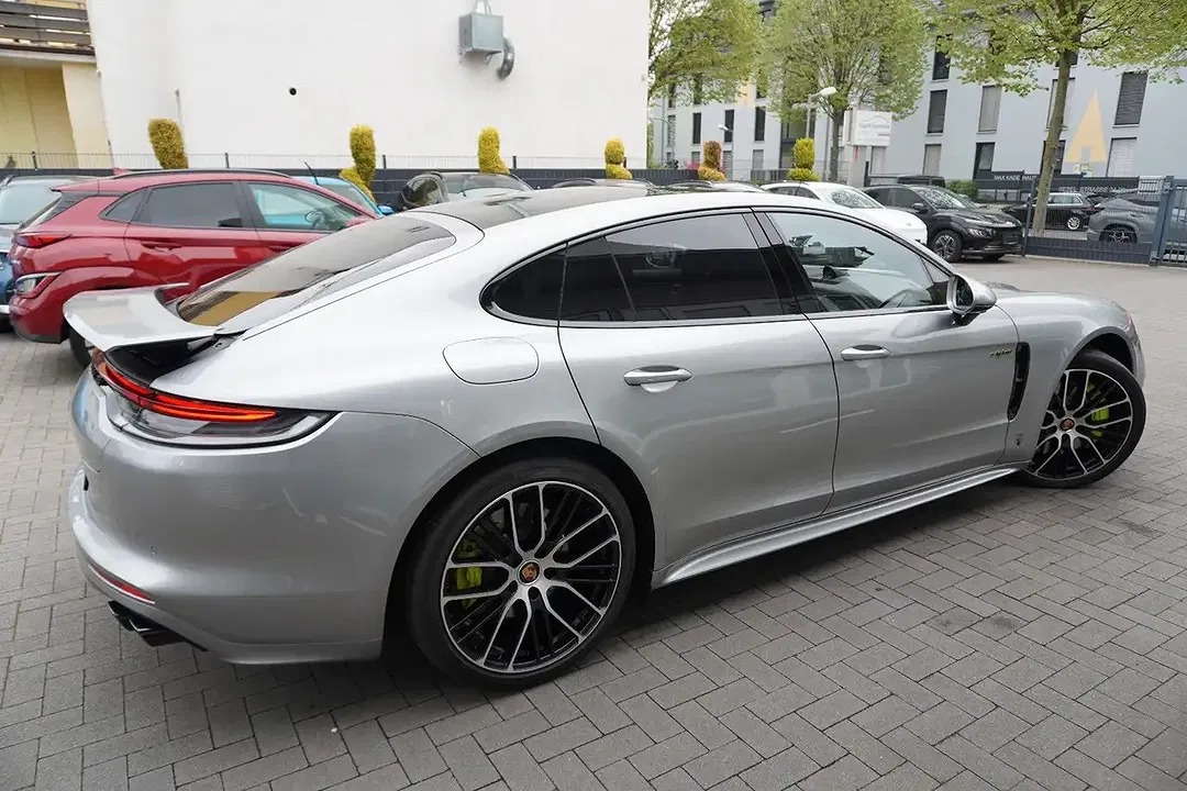 Porsche Panamera E-Hybrid 4 Sport Design - Thumbnail 9