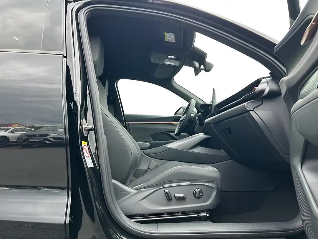 CUPRA Terramar 1.5 PHEV TSI DSG VZ DCC Matrix LED Copper - Thumbnail 10