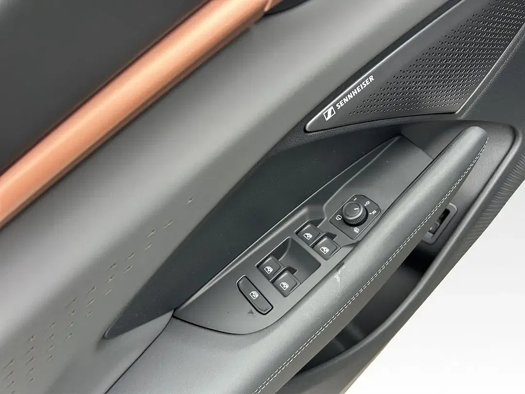 CUPRA Terramar 1.5 PHEV TSI DSG VZ DCC Matrix LED Copper - foto 13