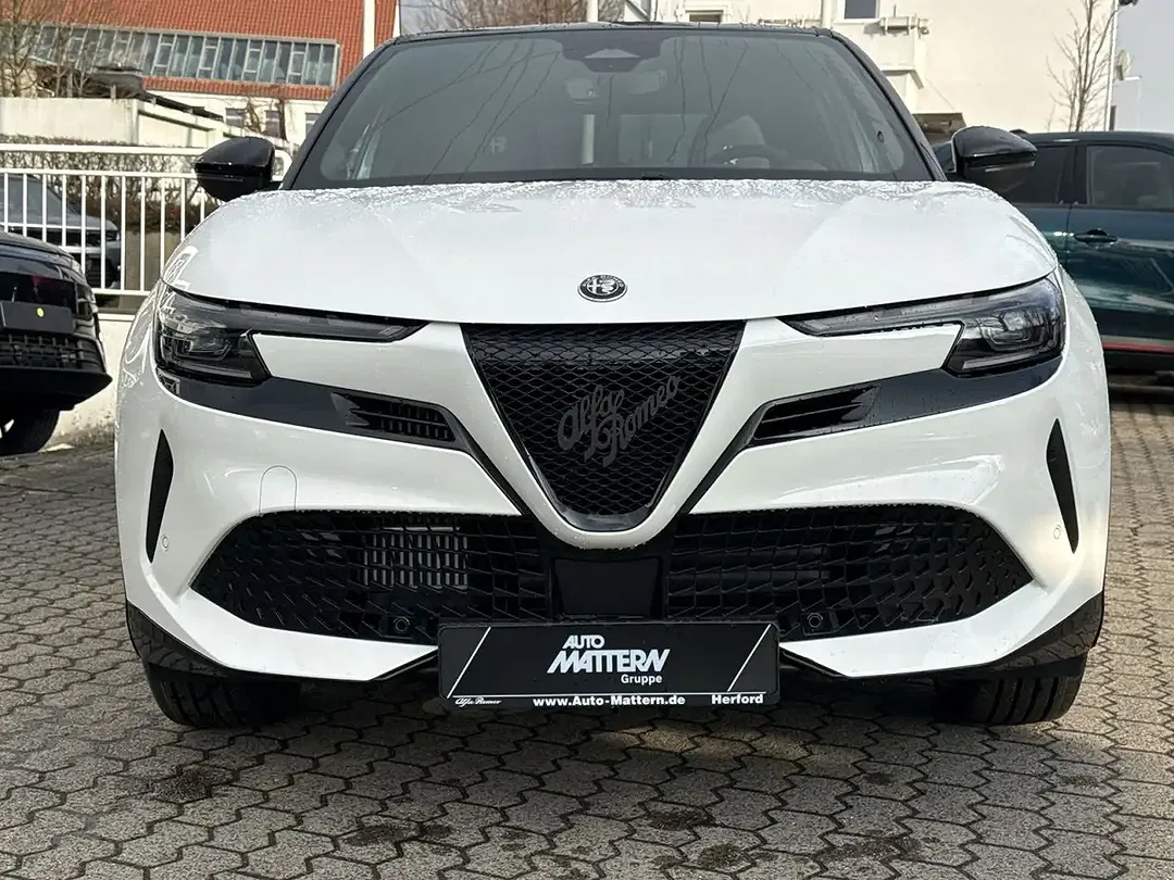 Alfa Romeo Junior 1.2 VGT MHEV - Thumbnail 12