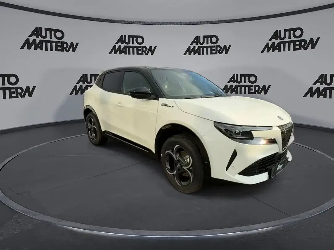 Alfa Romeo Junior 1.2 VGT MHEV - foto 2