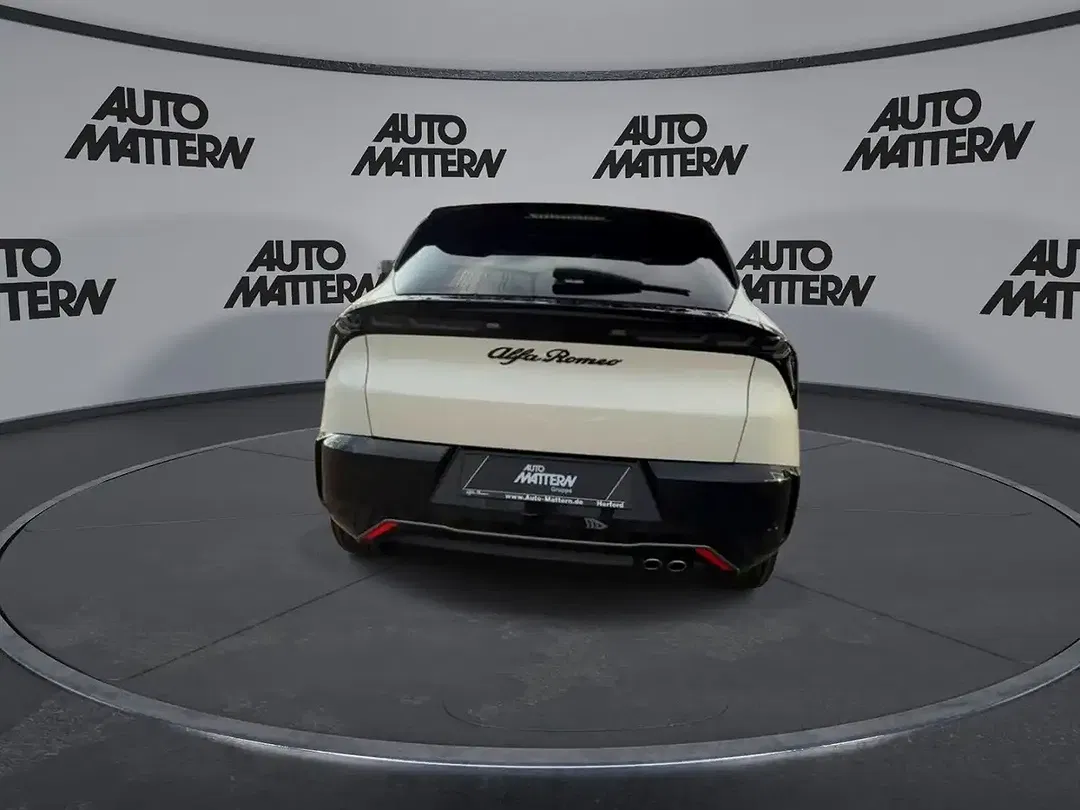 Alfa Romeo Junior 1.2 VGT MHEV - Thumbnail 7