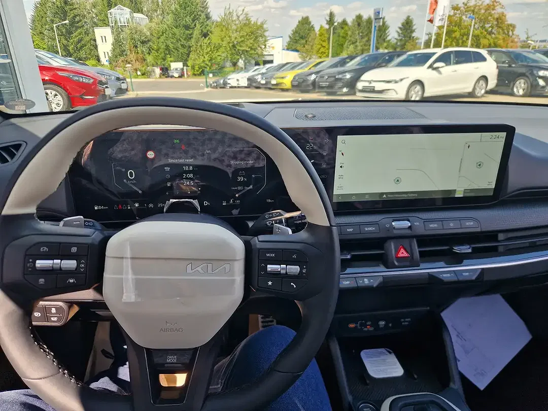 Kia K4 1.6 T-GDI DCT GT-Line - Thumbnail 10