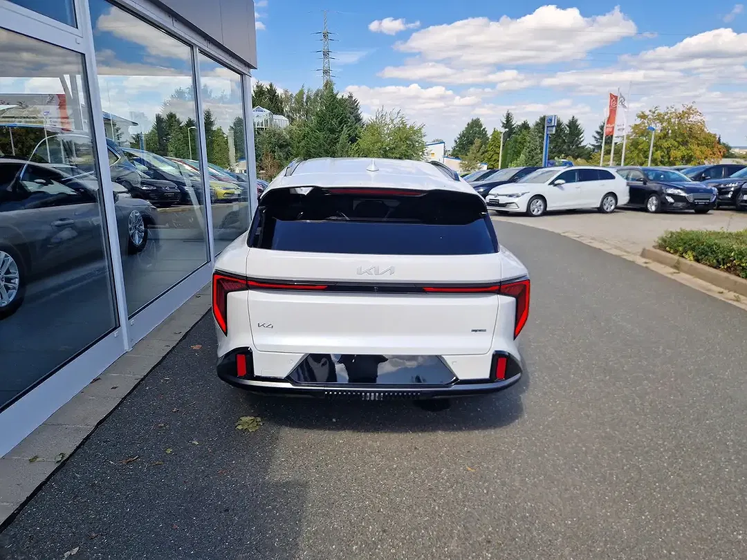 Kia K4 1.6 T-GDI DCT GT-Line - Thumbnail 8