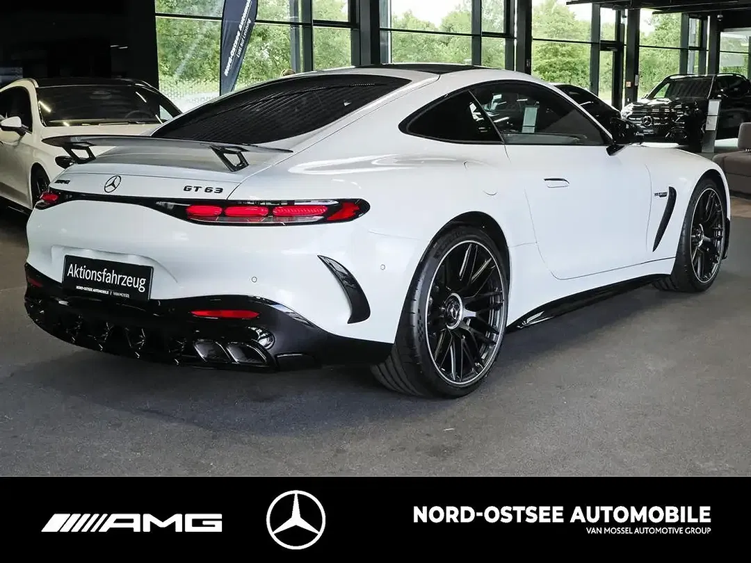 Mercedes-Benz AMG GT 63 4MATIC Premium - Thumbnail 4