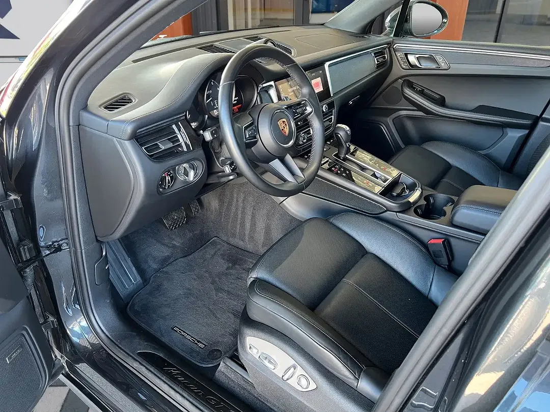 Porsche Macan GTS - Thumbnail 4