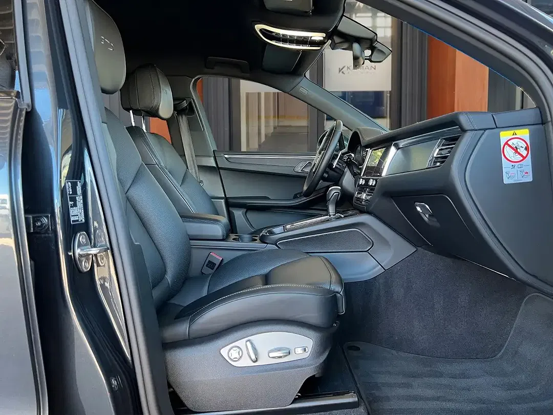 Porsche Macan GTS - Thumbnail 5