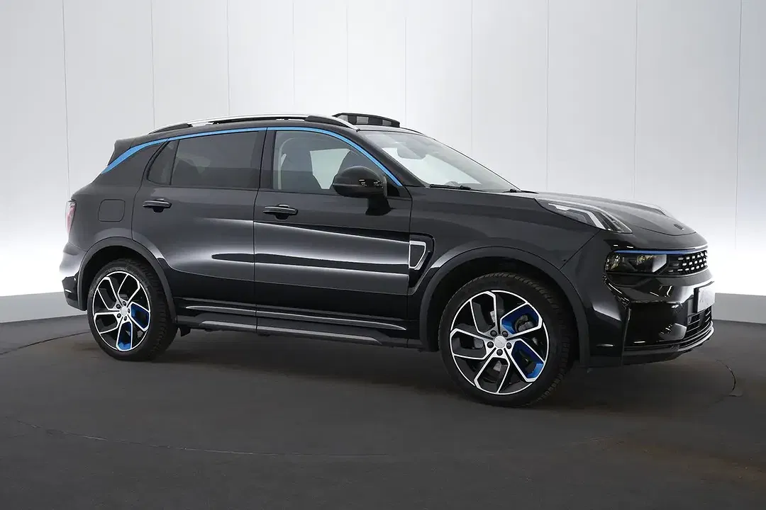 Lynk & Co 01 - Thumbnail 4