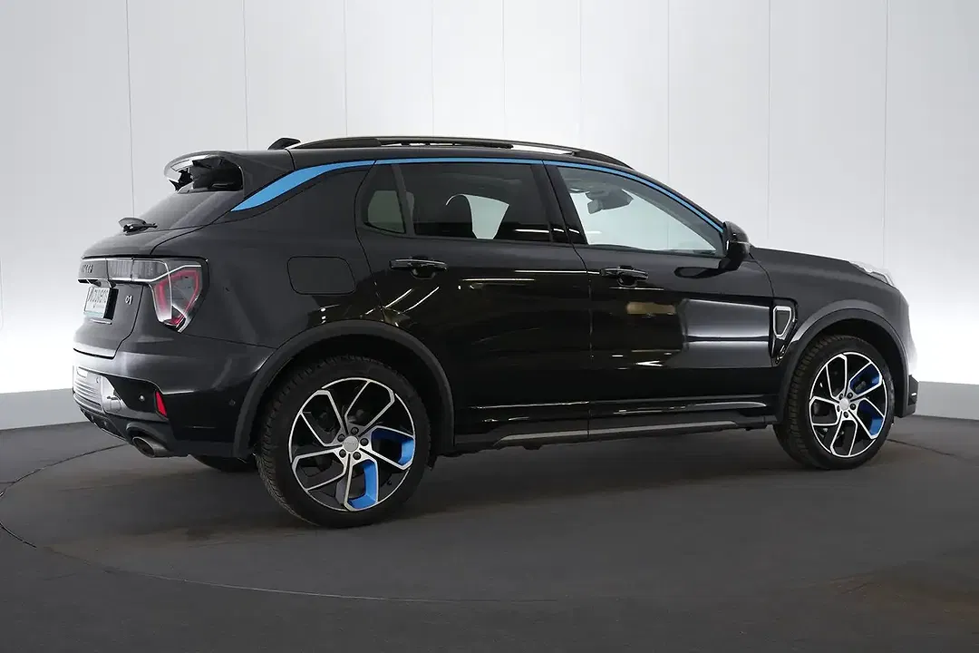 Lynk & Co 01 - Thumbnail 6