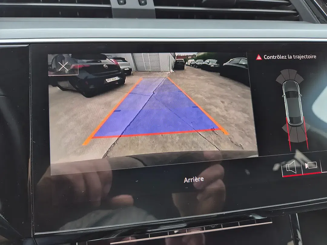 Audi e-tron 50 quattro Sportback - foto 15