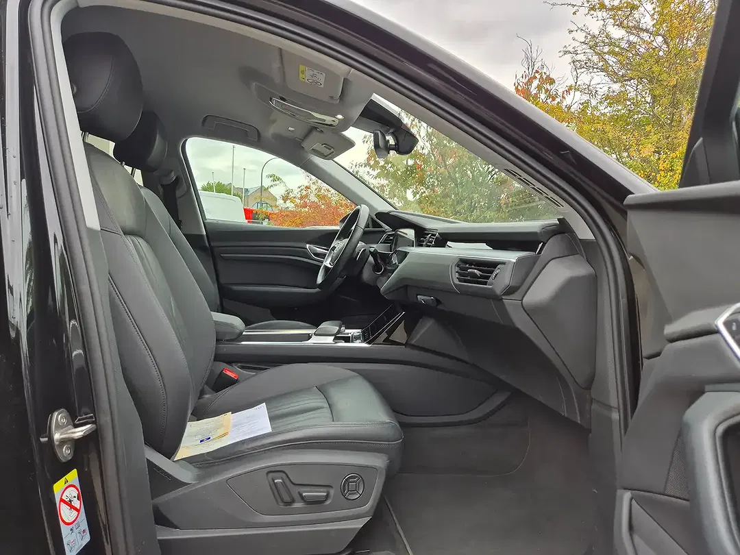 Audi e-tron 50 quattro Sportback - Thumbnail 7