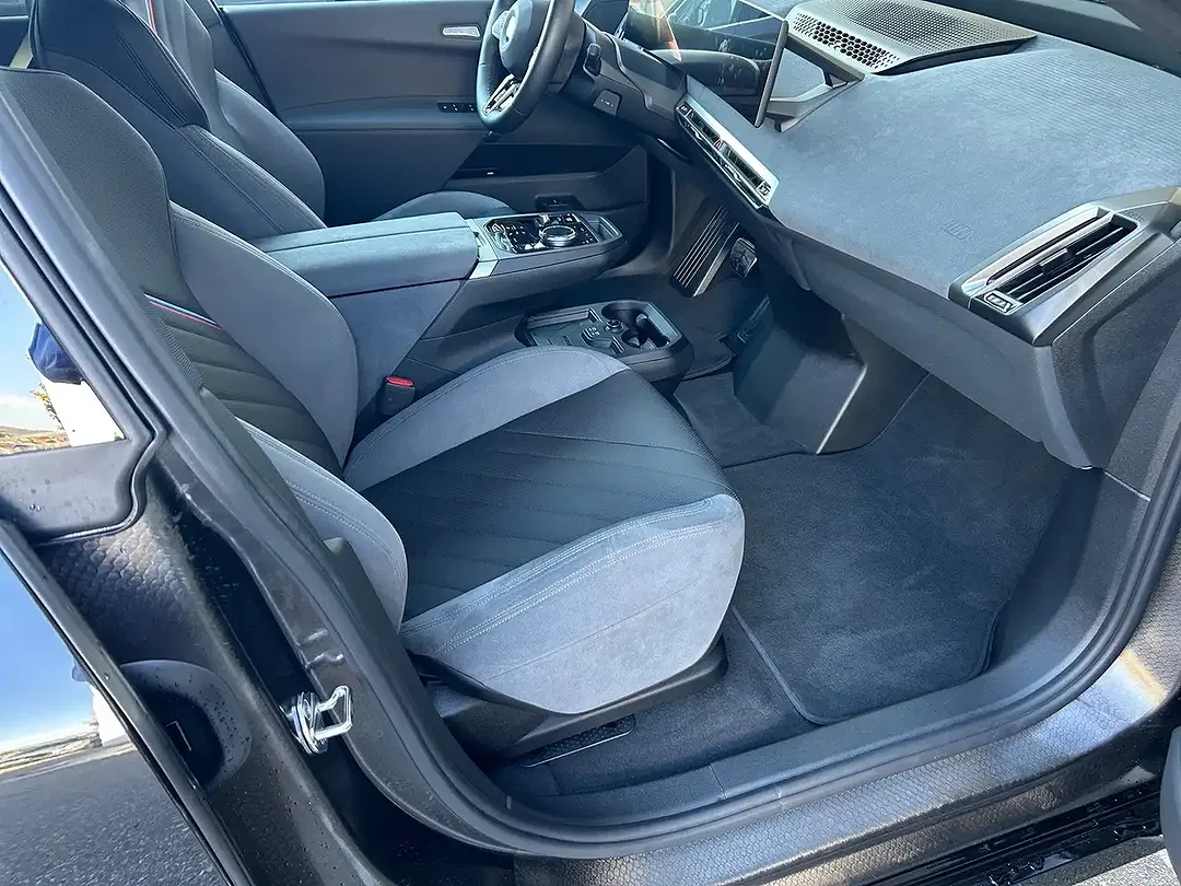BMW iX xDrive - foto 15