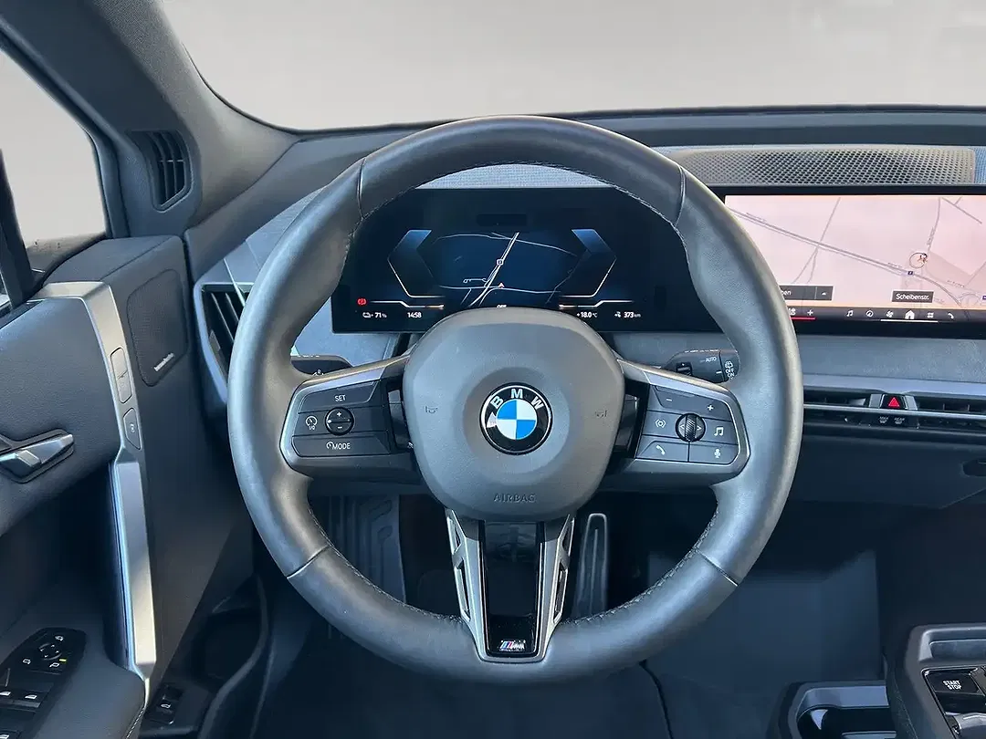 BMW iX xDrive - Thumbnail 8