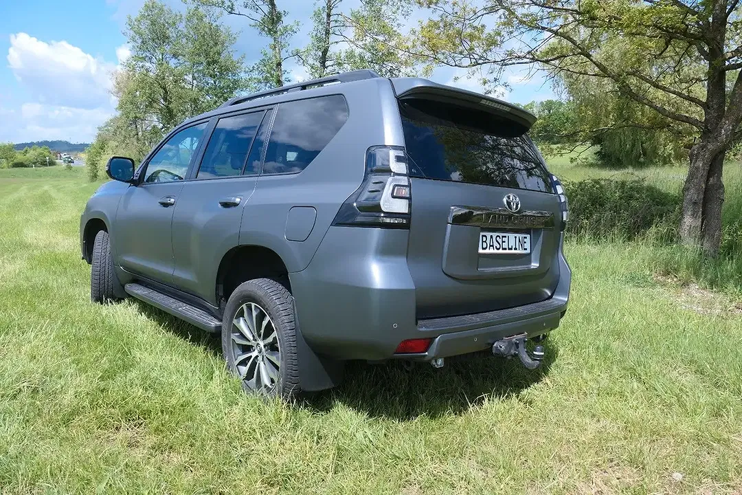 Toyota Land Cruiser - Thumbnail 12