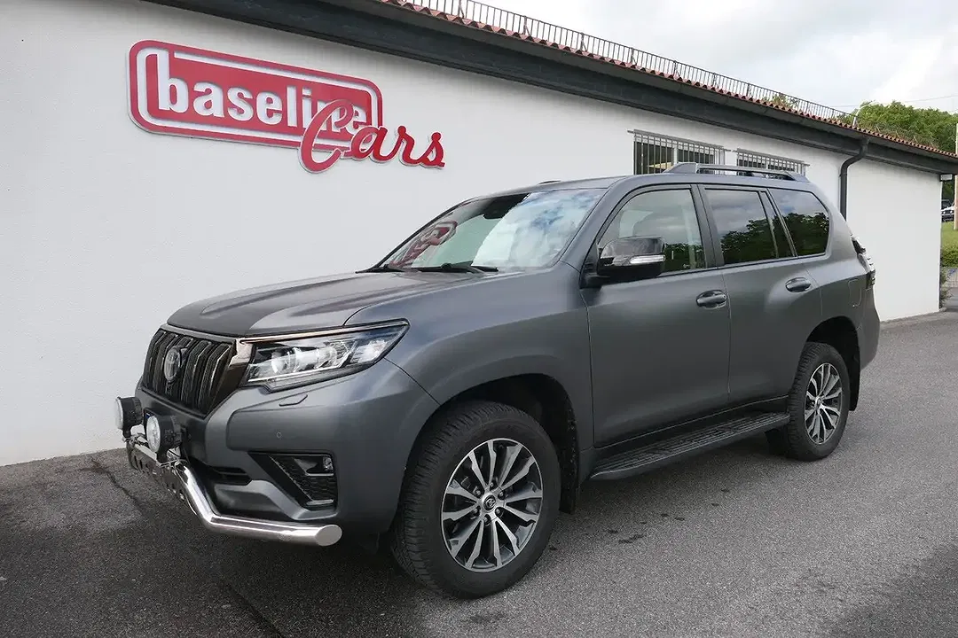 Toyota Land Cruiser - Thumbnail 14
