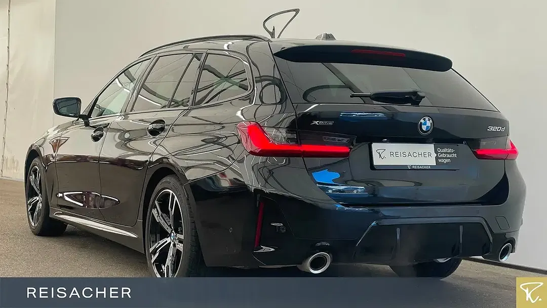 BMW 320 xDrive M Sport - Thumbnail 2