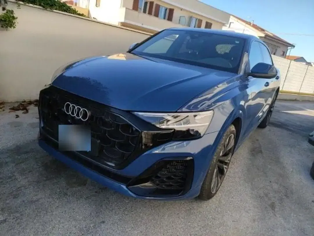 Audi Q8 S line - foto 2