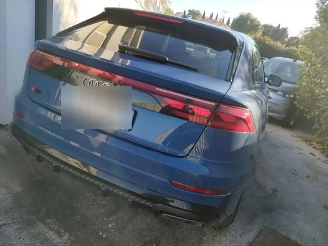 Audi Q8 S line - Thumbnail 5