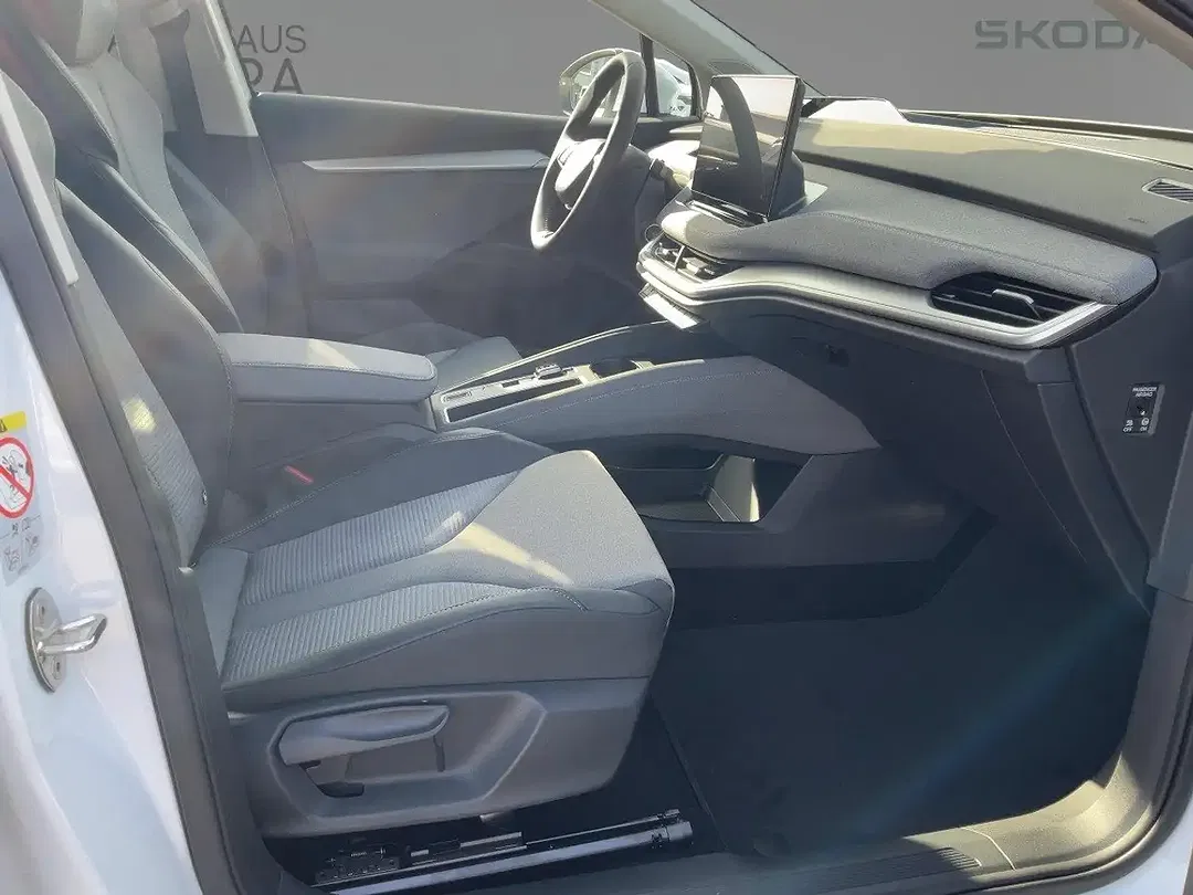 Skoda Enyaq 85 Loft - Thumbnail 12