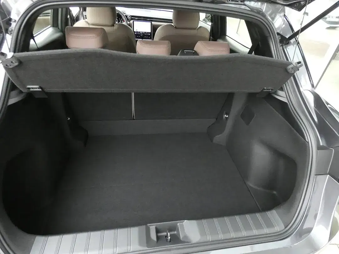 Lexus LBX Hybrid Elegant - Thumbnail 14