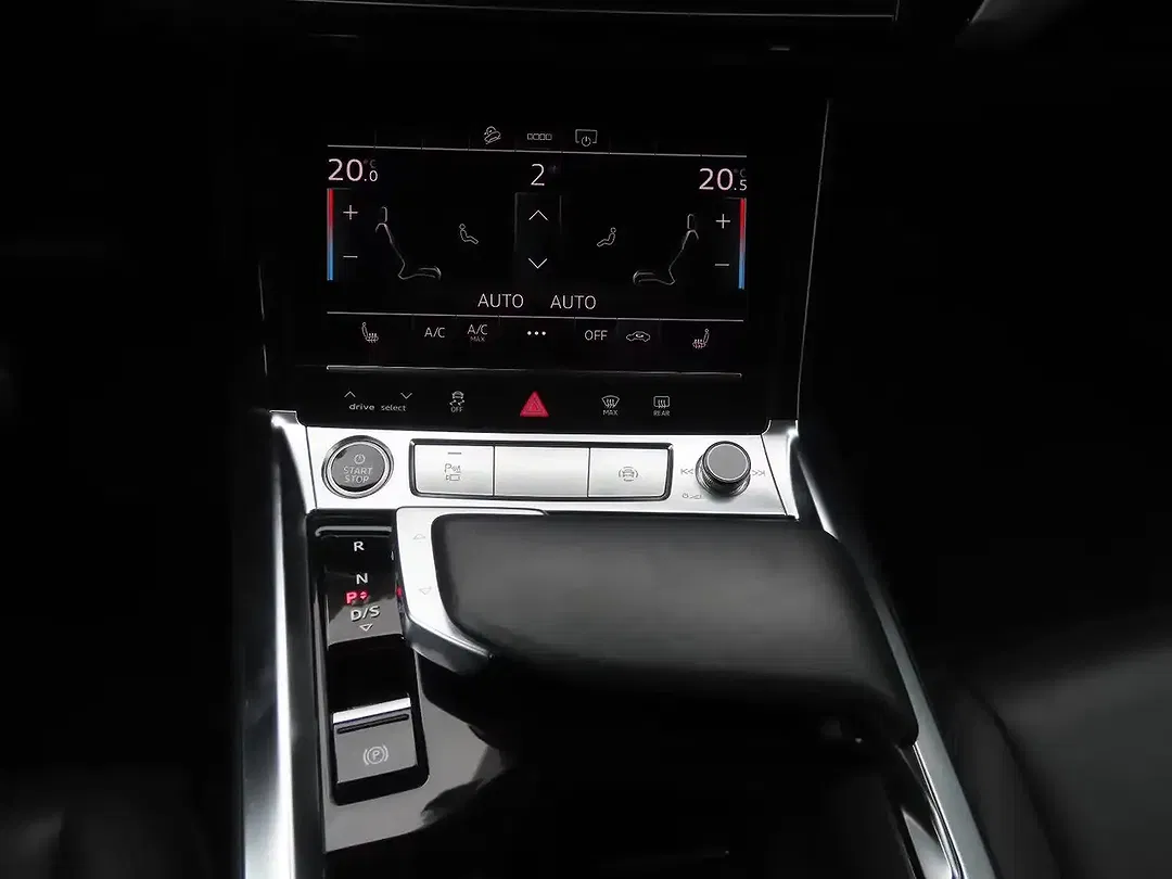 Audi e-tron 50 quattro - Thumbnail 12