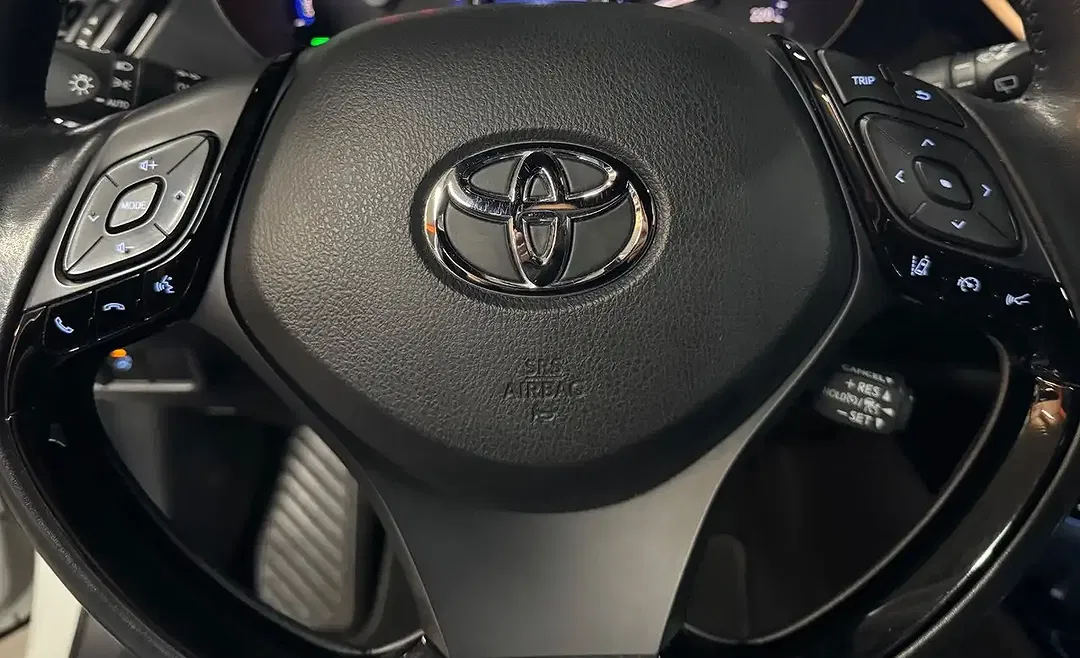 Toyota C-HR Hybrid Team Deutschland - Thumbnail 12