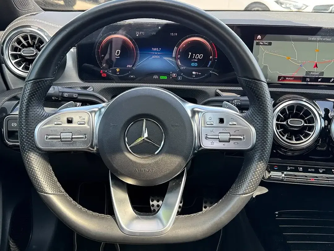 Mercedes-Benz CLA 250 AMG Line Edition - Thumbnail 12