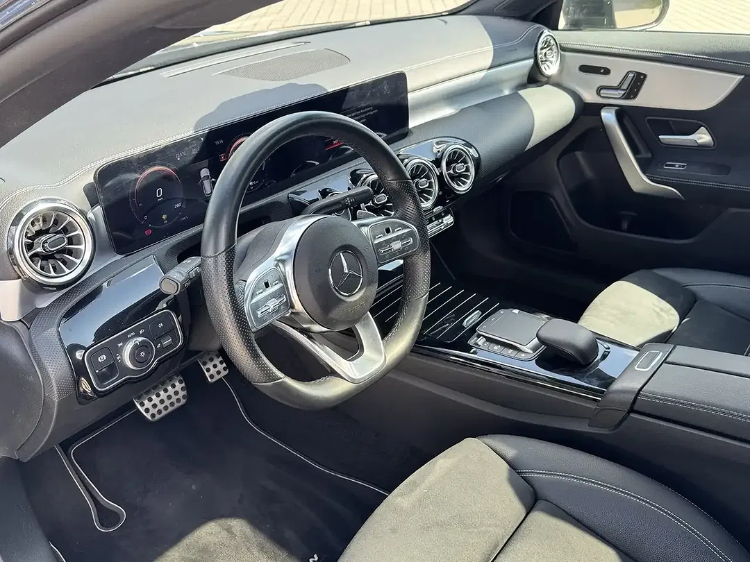 Mercedes-Benz CLA 250 AMG Line Edition - Thumbnail 8