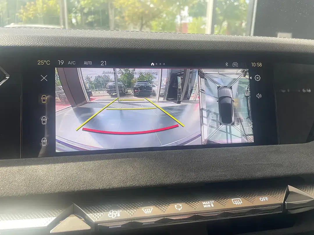 DS Automobiles DS 4 - Thumbnail 13