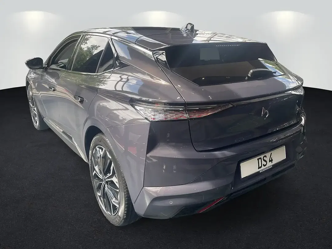 DS Automobiles DS 4 - Thumbnail 3