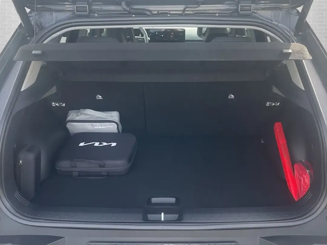 Kia EV4 Earth - foto 15