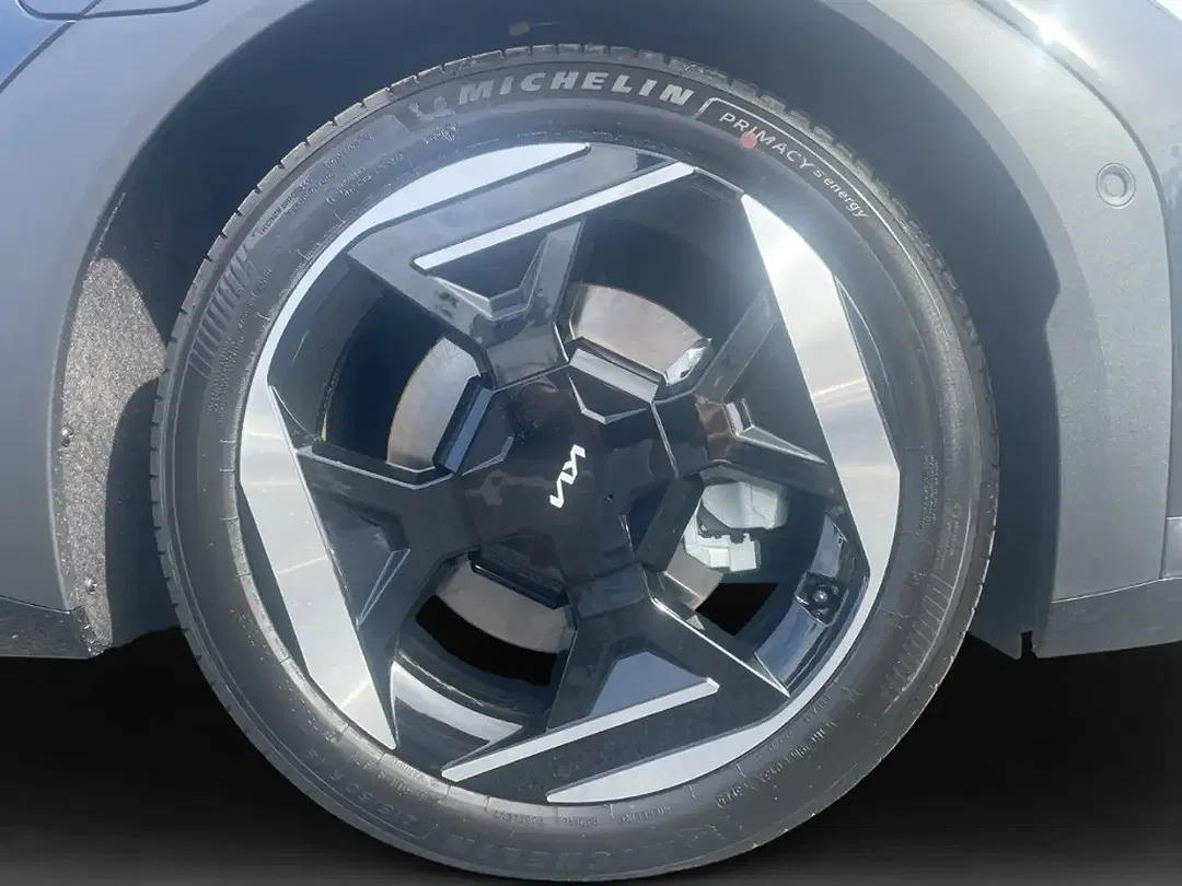 Kia EV4 Earth - Thumbnail 8