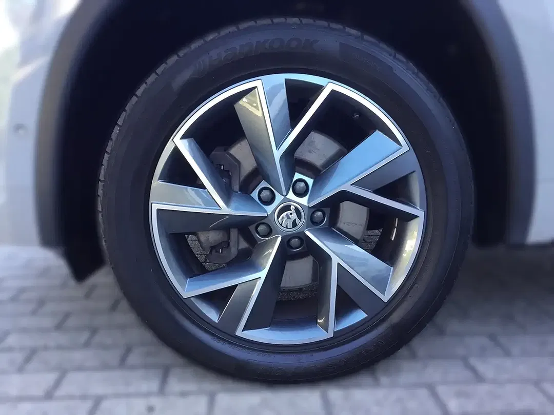Skoda Kodiaq 2.0 TDI DSG 4x4 Sportline - Thumbnail 6