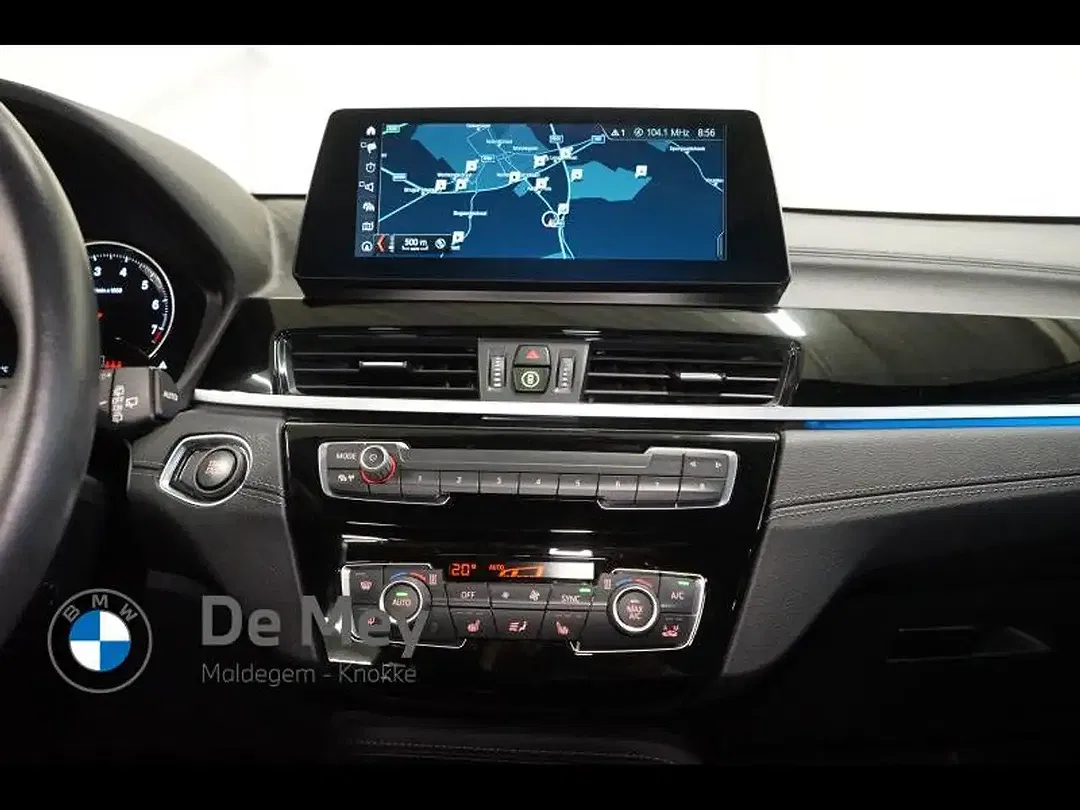 BMW X2 - Thumbnail 11